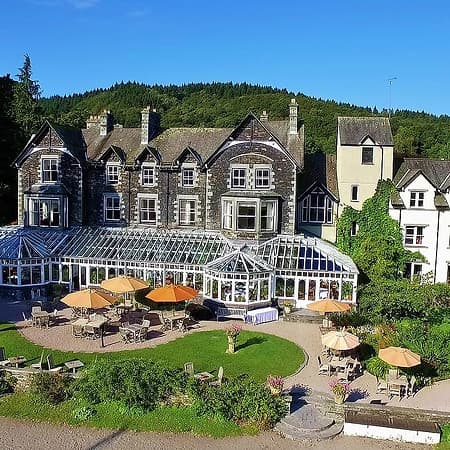 Lakeside Hotel & Spa